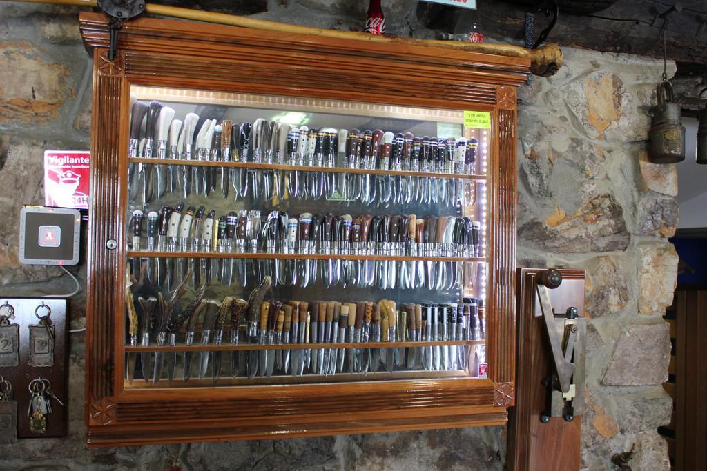 Hotel Asador Rindion Tineo Esterno foto