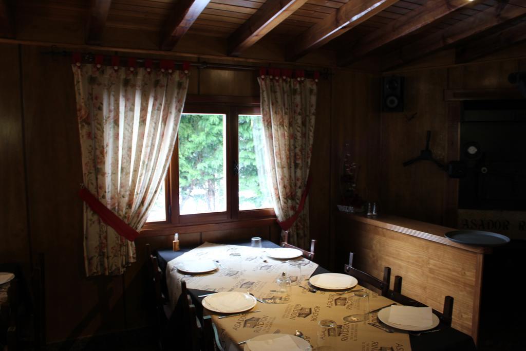 Hotel Asador Rindion Tineo Esterno foto